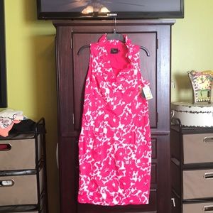 Pink and white Sleeve Less dress.